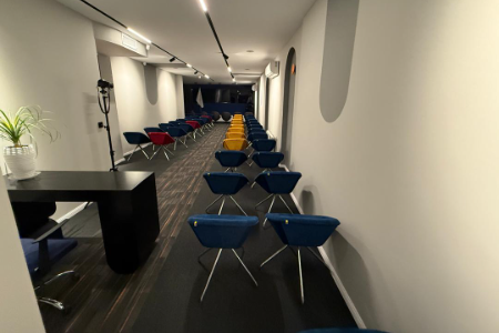 سالن همایش L مانند