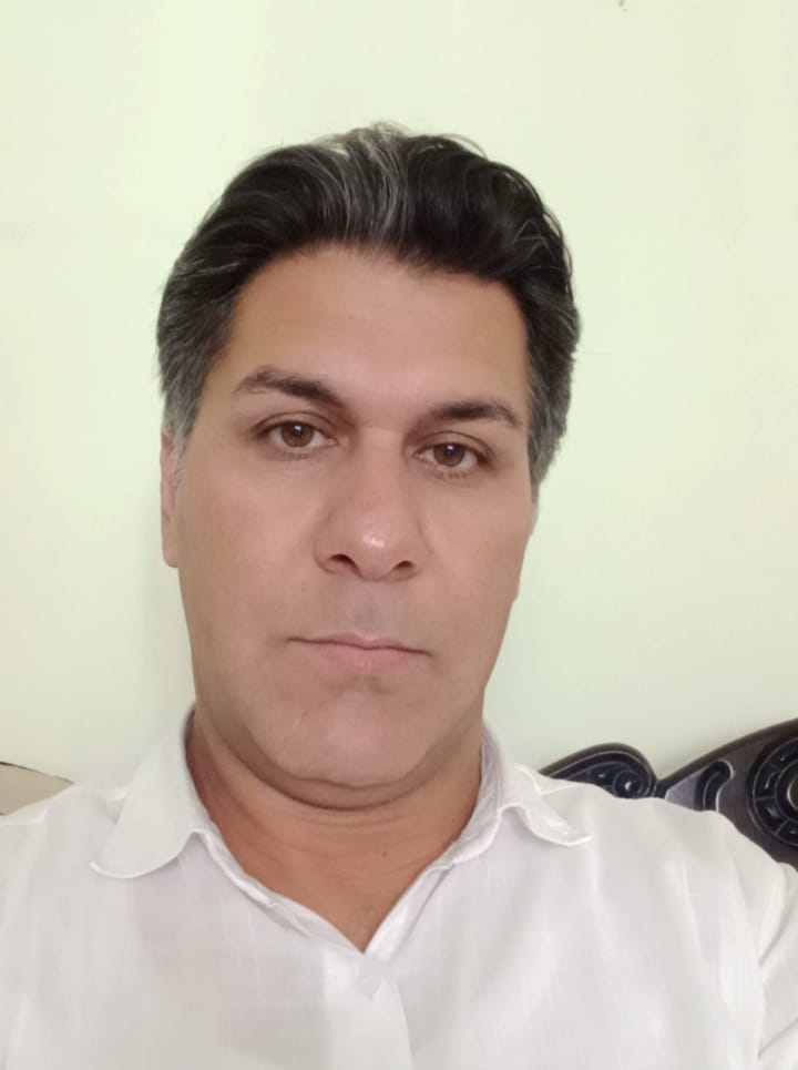 امیر ایزدی