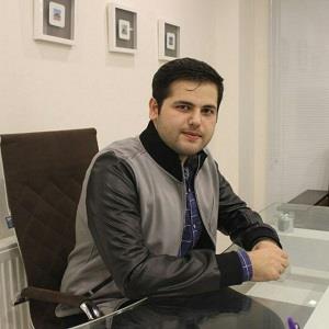 صادق حکمتی